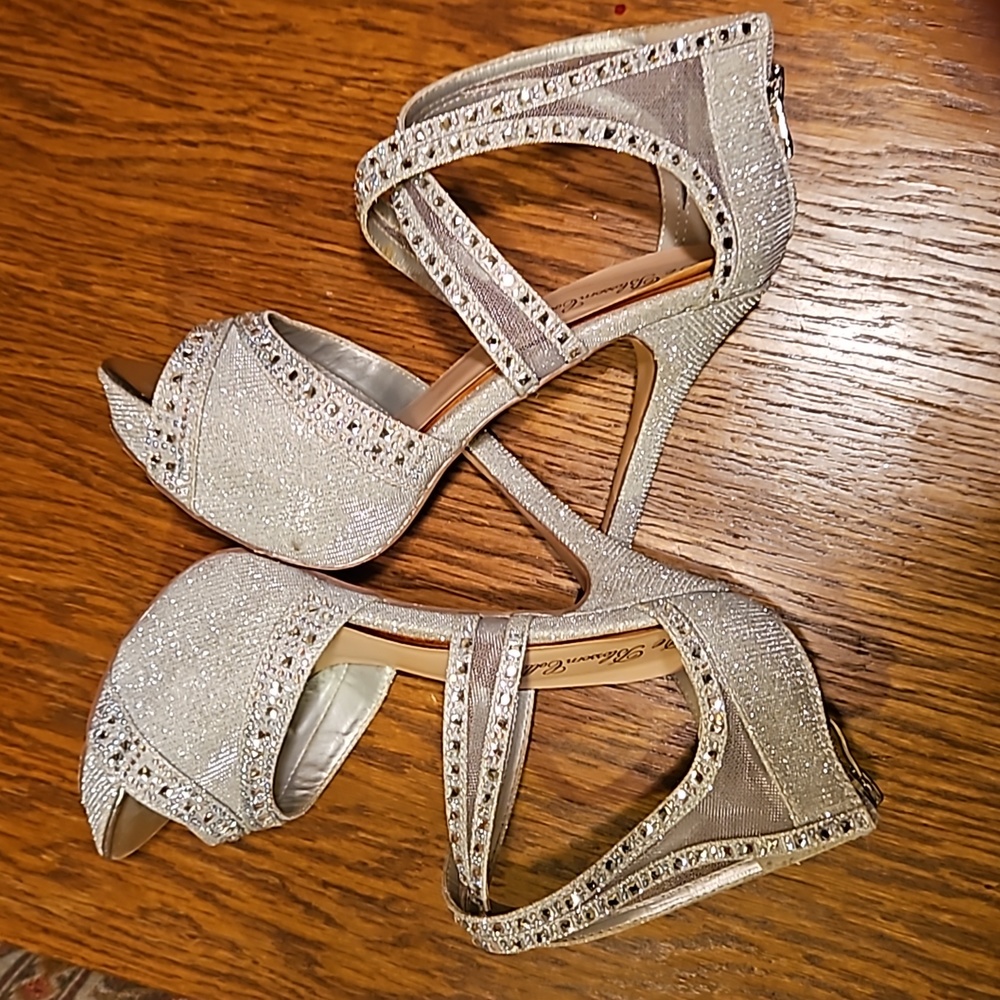 DE Blossom Collection heals